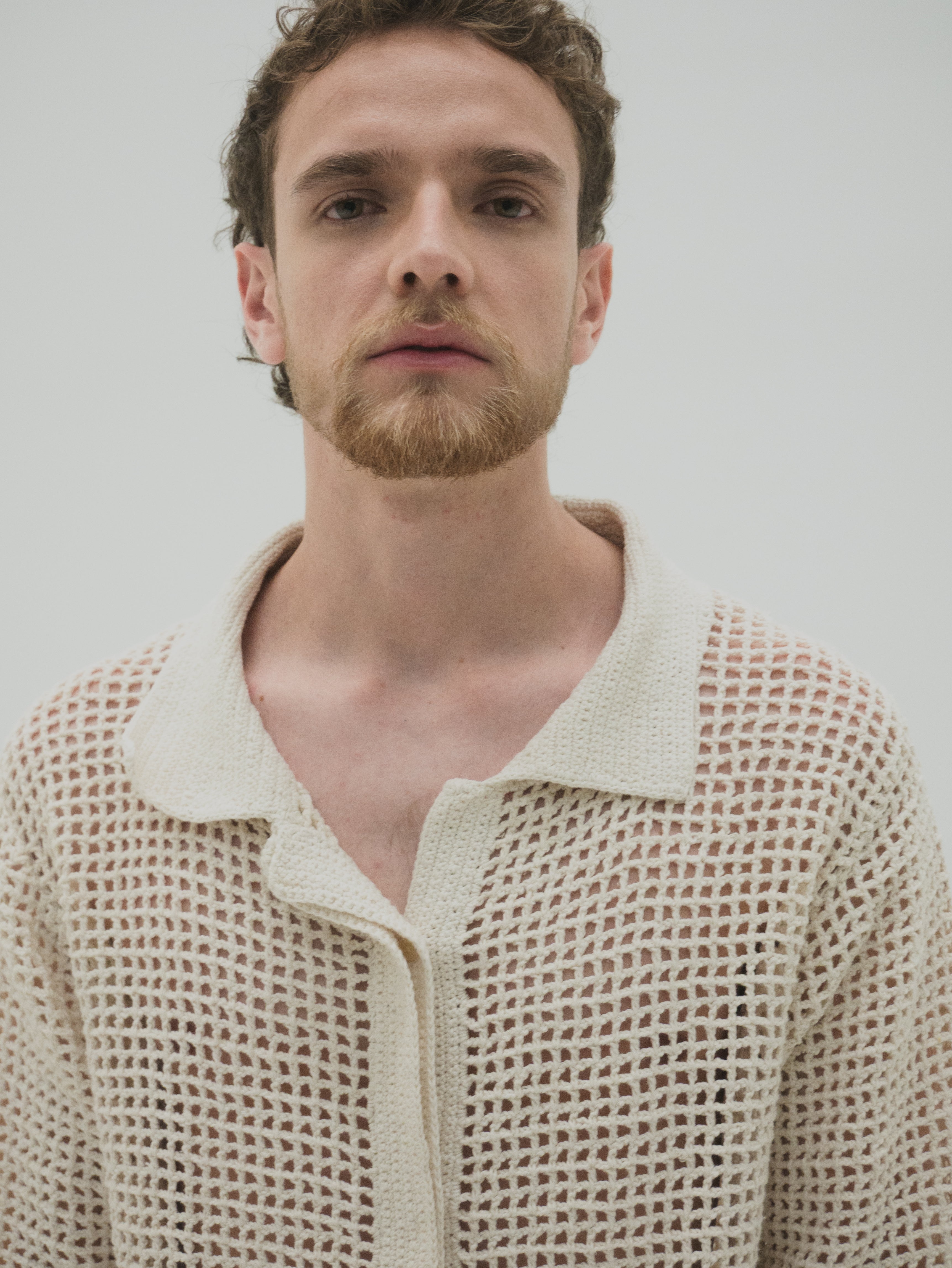 Camisa tejida en crochet